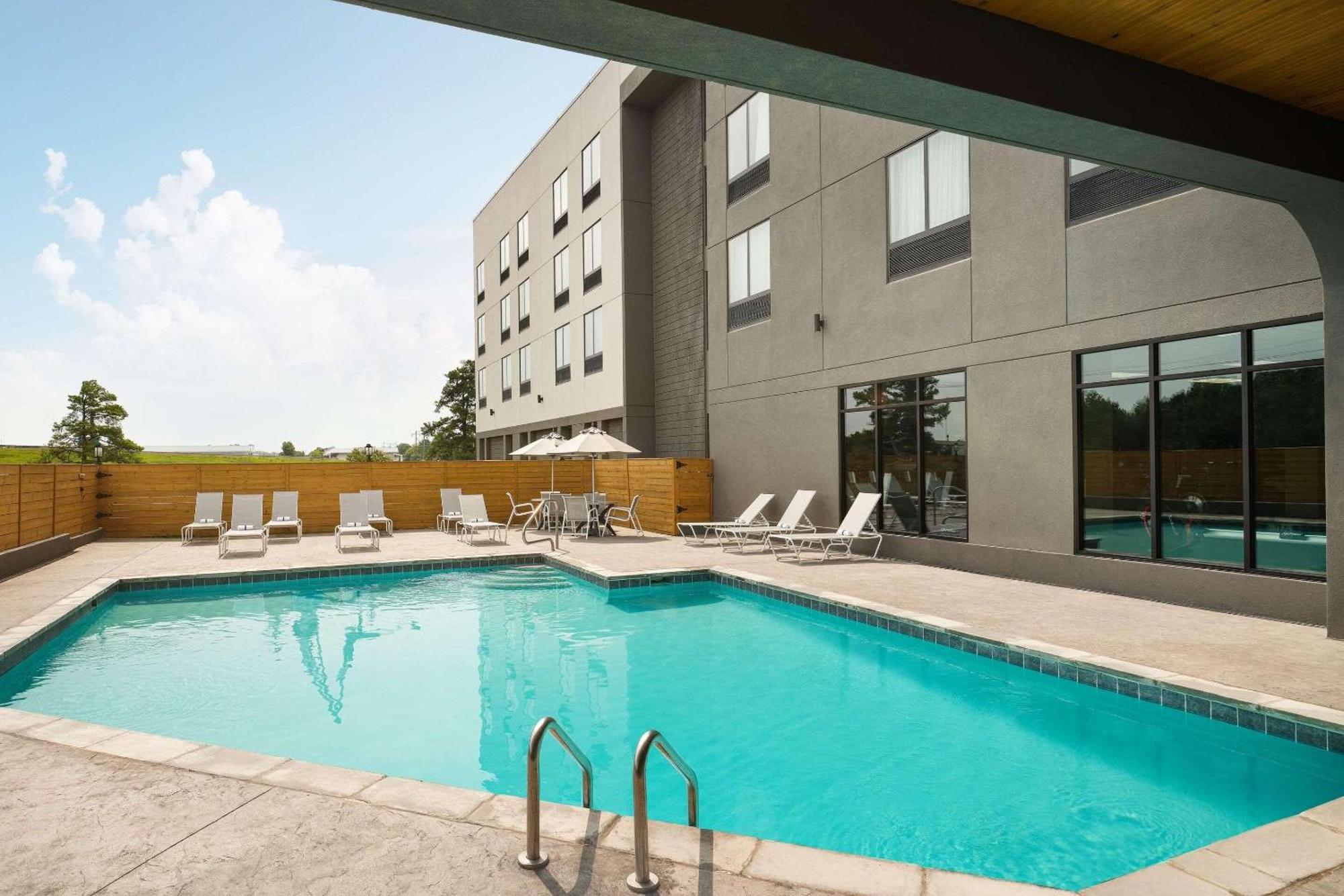 Radisson Hotel West Memphis Exterior foto